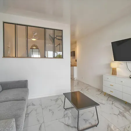 Le Cali - Front De - Palm - Vca *