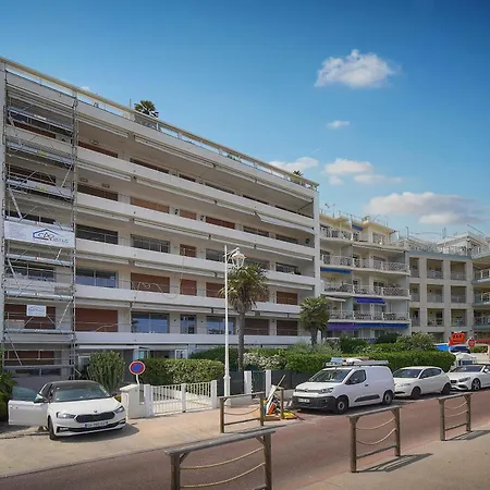 Le Cali - Front De - Palm - Vca